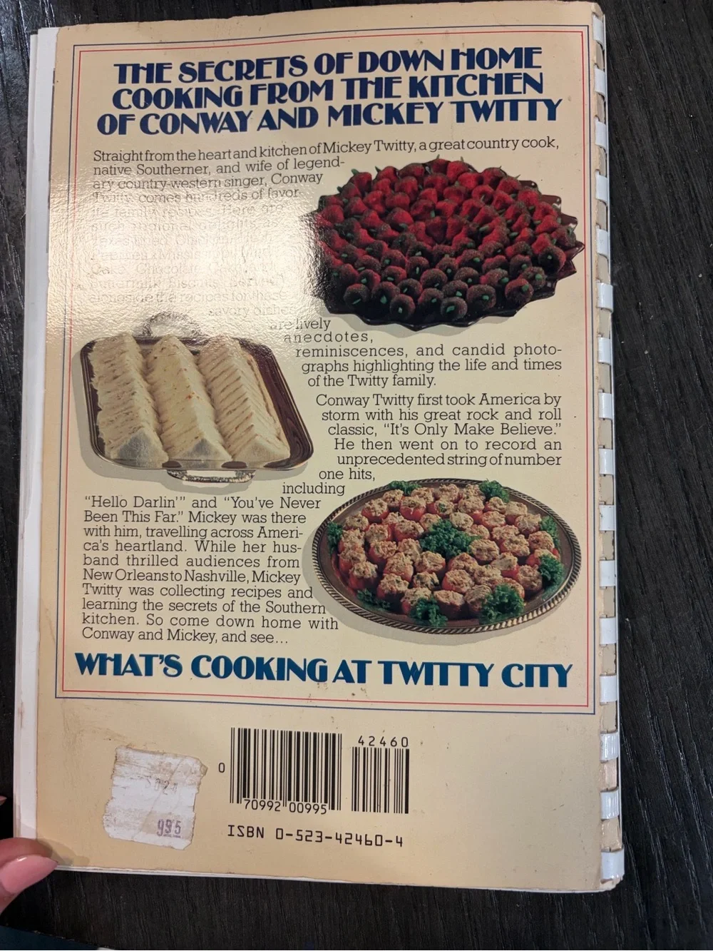 What's Cooking at Twitty City Cookbook - Conway Twitty Country
